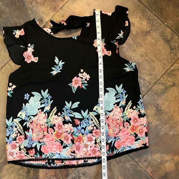 Twine and String Women’s Plus Floral Black Sheer Blouse Pom Pom Trim Size XL - Picture 6 of 10